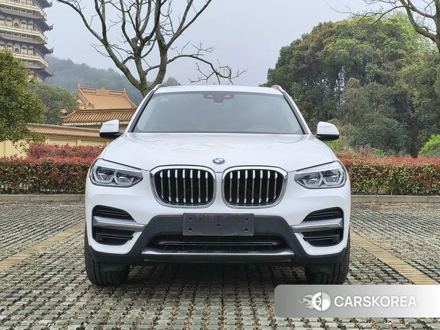 BMW X3 2019 Белый из Китая, фото 2