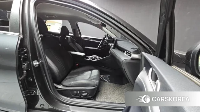 Kia K5 3rd generation 2020 Серый из Кореи, фото 2