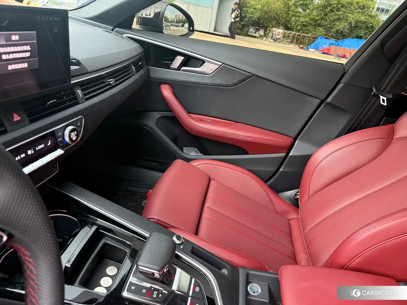Audi A4L 2026 Silver/gray из Китая, фото 2