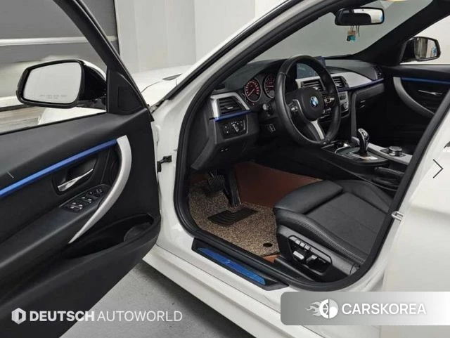 BMW 3 Series (F30) 2018 Белый из Кореи, фото 2