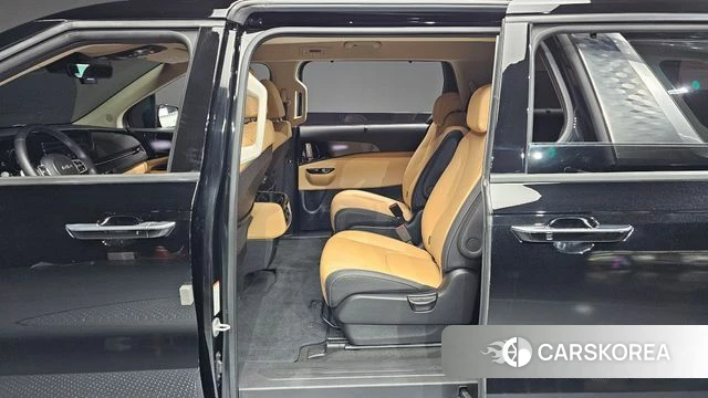 Kia Carnival 4th generation 2022 Черный из Кореи, фото 2