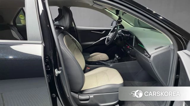 Kia Di Ol Nu Niro 2022 Черный из Кореи, фото 2