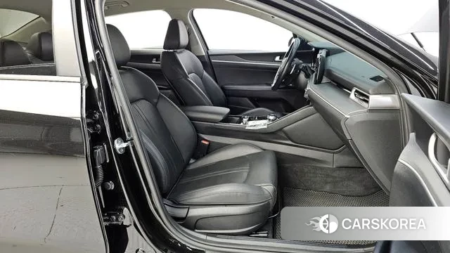 Kia K5 3rd generation 2021 Черный из Кореи, фото 2