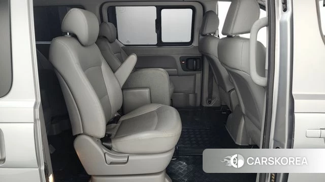 Hyundai The New Grand Starex 2019 Серебряный из Кореи, фото 2