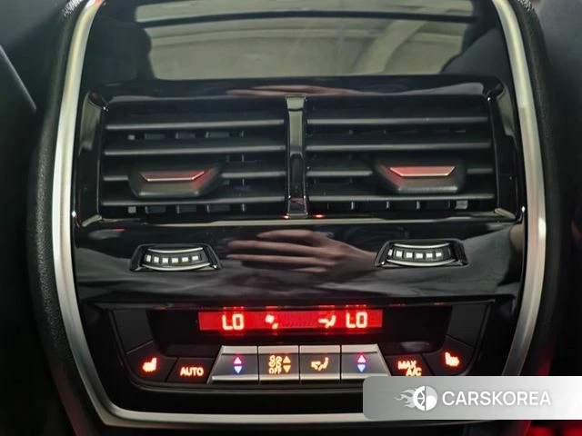 BMW X5 (G05) 2025 Белый из Кореи, фото 2