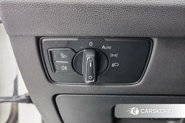 Volkswagen CC 2023 Белый из Китая, фото 2