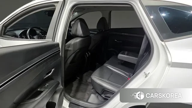 Hyundai Tucson (NX4) 2022 Белый из Кореи, фото 2