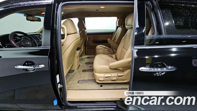 Kia The New Carnival 2019 Черный из Кореи, фото 2