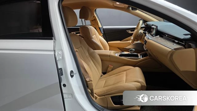 Kia The New K9 2nd generation 2023 Белый из Кореи, фото 2
