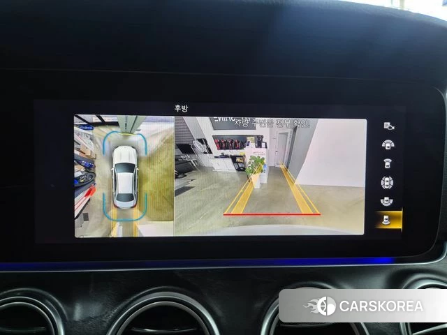 Mercedes-Benz E-Class W213 2022 Белый из Кореи, фото 2