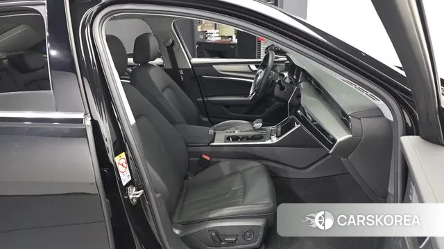 Audi A6 (C8) 2022 Черный из Кореи, фото 2