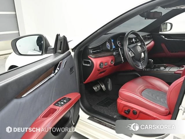 Maserati Quattroporte 2018 Белый из Кореи, фото 2