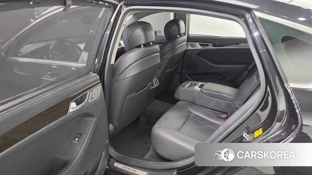 Genesis G80 2018 Черный из Кореи, фото 2