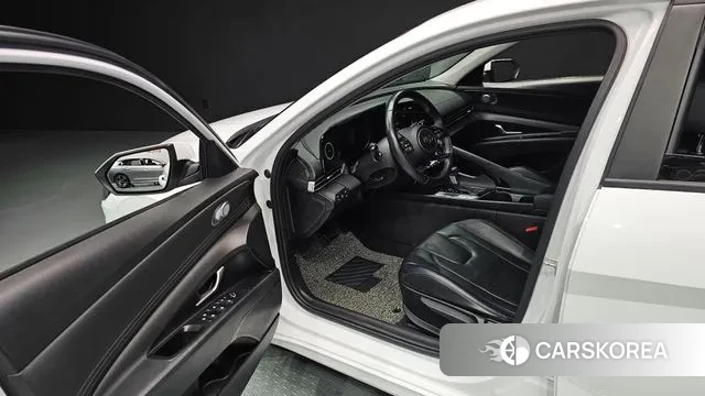 Hyundai Avante Hybrid (CN7) 2021 Белый из Кореи, фото 2