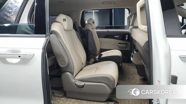Kia Carnival 4th generation 2022 Белый из Кореи, фото 2