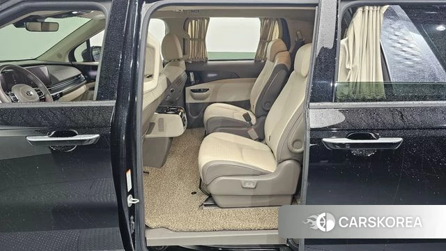 Kia Carnival 4th generation 2021 Черный из Кореи, фото 2