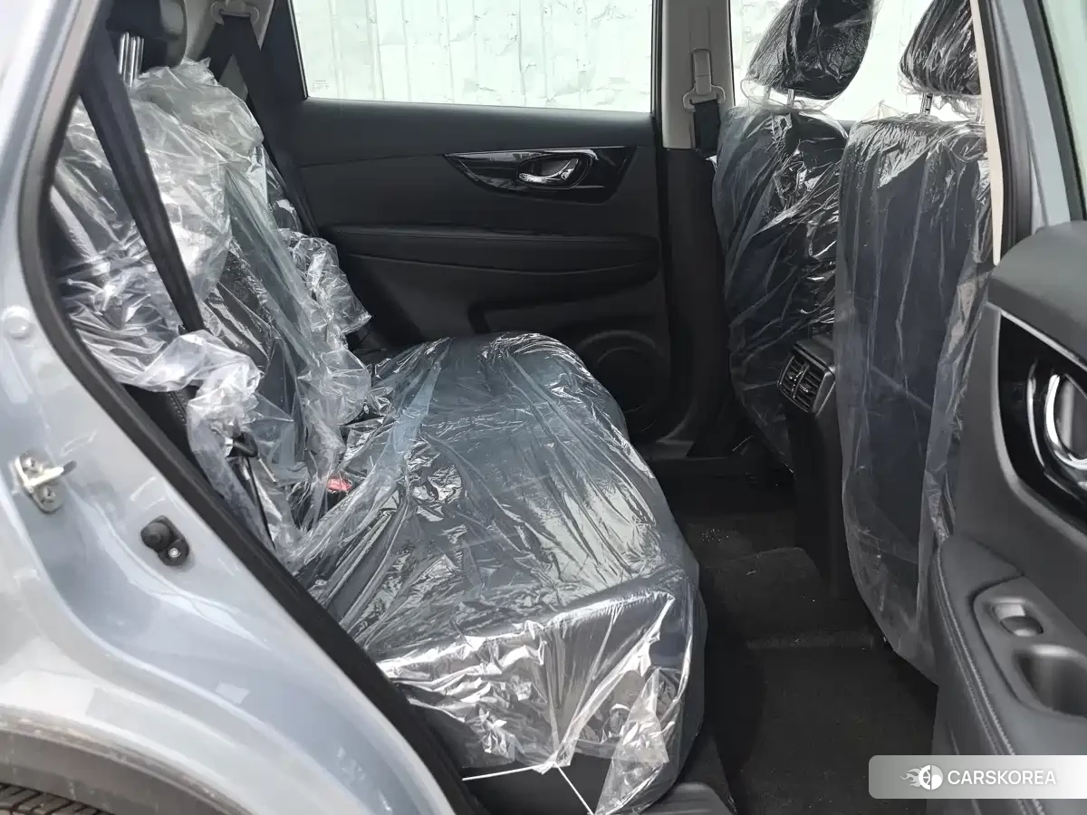 Nissan Qijun 2026 Silver/gray из Китая, фото 2