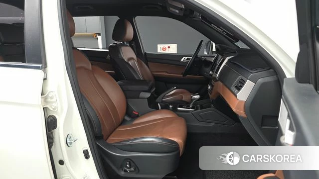 Ssangyong Rexton Sports 2018 Белый из Кореи, фото 2