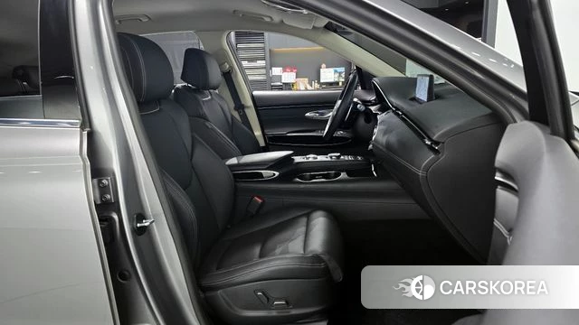 Genesis GV70 2021 Серебристо-серый из Кореи, фото 2