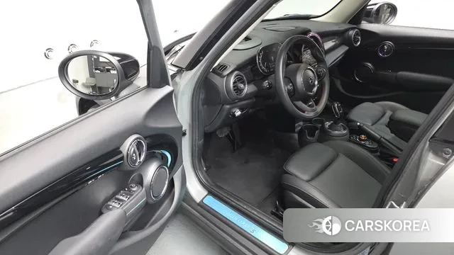 Mini Cooper S 2020 Серебристо-серый из Кореи, фото 2