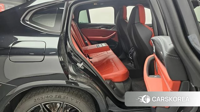 BMW X4M (G02) 2025 Черный из Кореи, фото 2