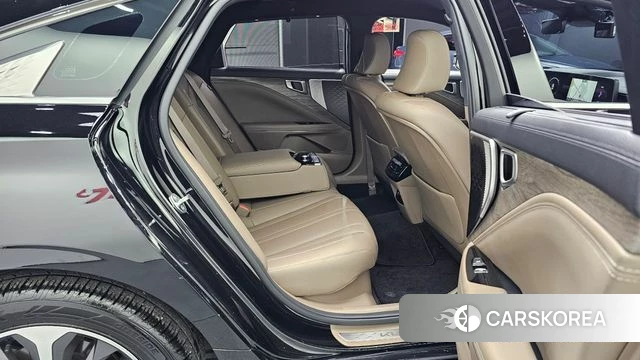 Kia K8 Hybrid 2023 Черный из Кореи, фото 2