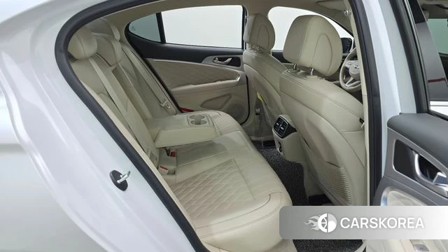 Genesis The New G70 2021 Белый из Кореи, фото 2