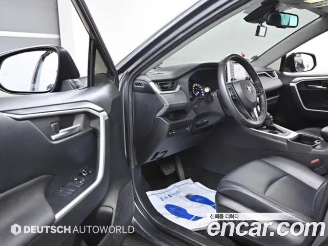 Toyota RAV4 5th Generation id 2692859 из Кореи 2