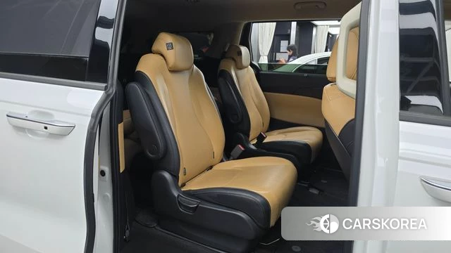 Kia Carnival 4th generation 2022 Белый из Кореи, фото 2