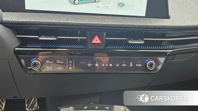 Kia EV6 2021 Белый из Кореи, фото 2