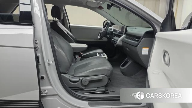 Hyundai Ionic 5 2022 Серебристо-серый из Кореи, фото 2