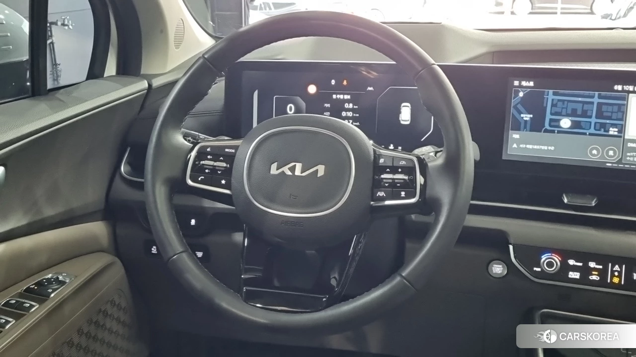 Kia The New Carnival 4th Generation 2024 Белый из Кореи, фото 2