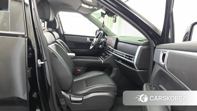 Hyundai Santa Fe (MX5) 2023 Черный из Кореи, фото 2