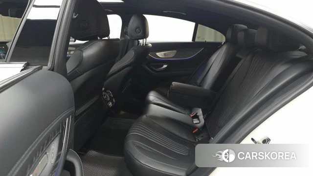 Mercedes-Benz CLS-Class C257 2022 Белый из Кореи, фото 2