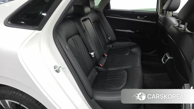 Kia K5 3rd generation 2021 Белый из Кореи, фото 2