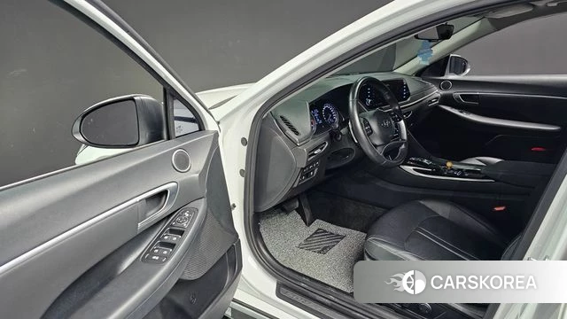 Hyundai Sonata (DN8) 2021 Белый из Кореи, фото 2