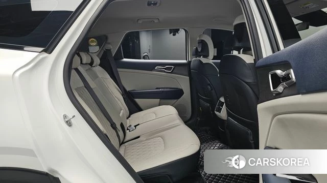 Kia Sportage 5th Generation 2021 Белый из Кореи, фото 2