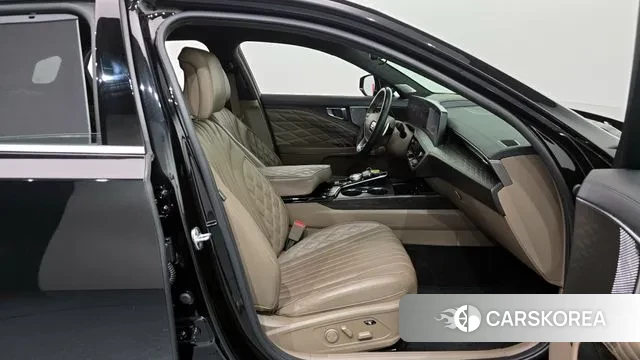 Kia K8 2022 Черный из Кореи, фото 2