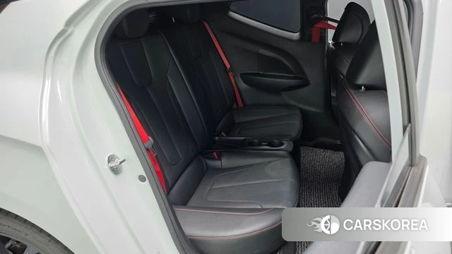 Hyundai Veloster (JS) 2018 Белый из Кореи, фото 2