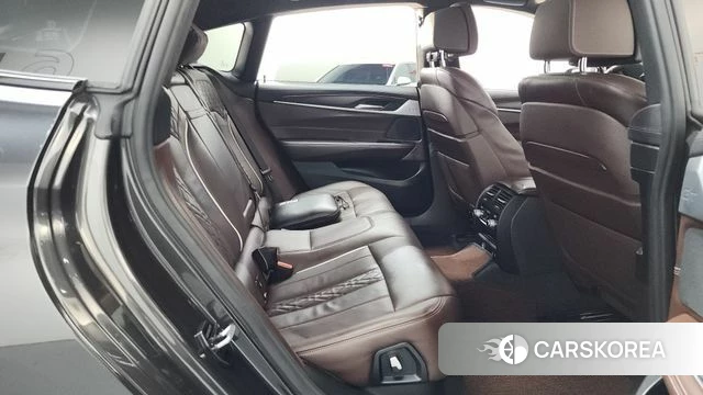 BMW 6 Series GT (G32) 2019 Серый из Кореи, фото 2