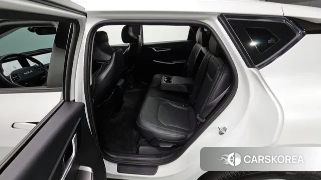 Kia EV6 2022 Белый из Кореи, фото 2