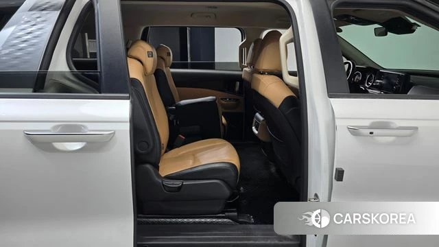 Kia Carnival 4th generation 2023 Белый из Кореи, фото 2