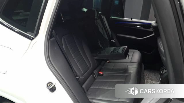 BMW X3 (G01) 2024 Белый из Кореи, фото 2