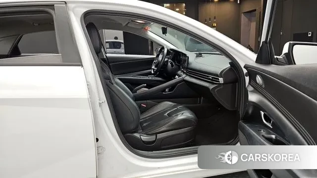 Hyundai Avante (CN7) 2021 Белый из Кореи, фото 2