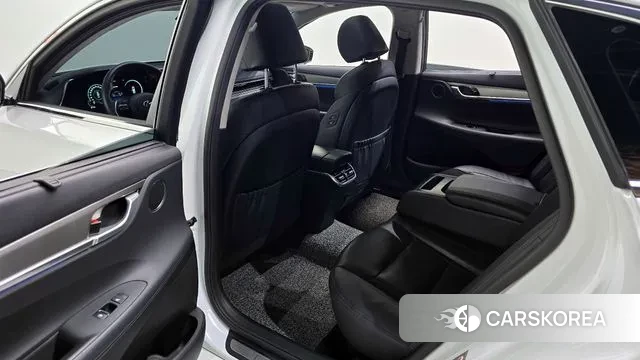 Hyundai The New Grandeur IG Hybrid 2022 Белый из Кореи, фото 2