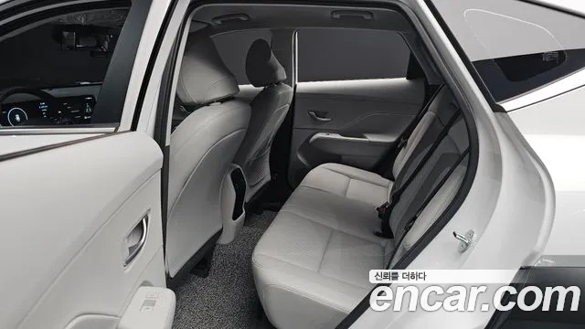 Hyundai Kona (SX2) 2023 Белый из Кореи, фото 2