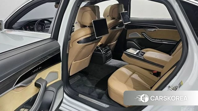 Audi A8 (D5) 2020 Белый из Кореи, фото 2