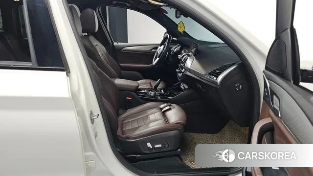 BMW X3 (G01) 2021 Белый из Кореи, фото 2