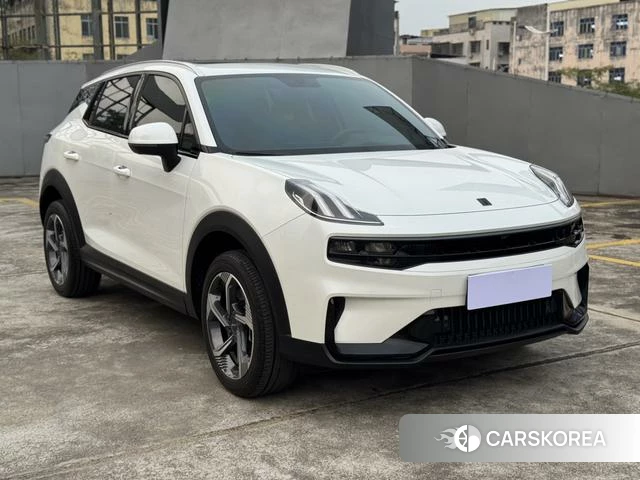 Lynk 06 2023 Белый из Китая, фото 2