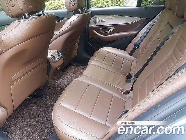 Mercedes-Benz E-Class W213 id 2706629 из Кореи 2